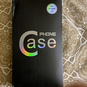 iPhone case  for 13/14 it comes with every thing that u see in the pictures